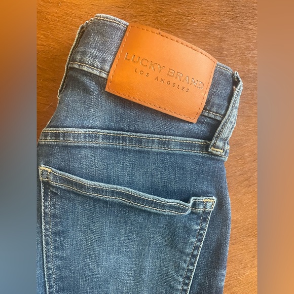 Lucky Brand Jeans - Picture 3 of 4